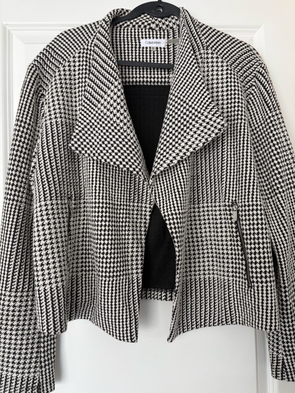 Calvin Klein Black & White Houndstooth Open Front Jacket